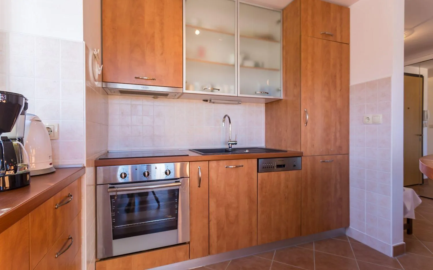 Nur 200 Meter Zum Tollen Strand In Baska Apartment