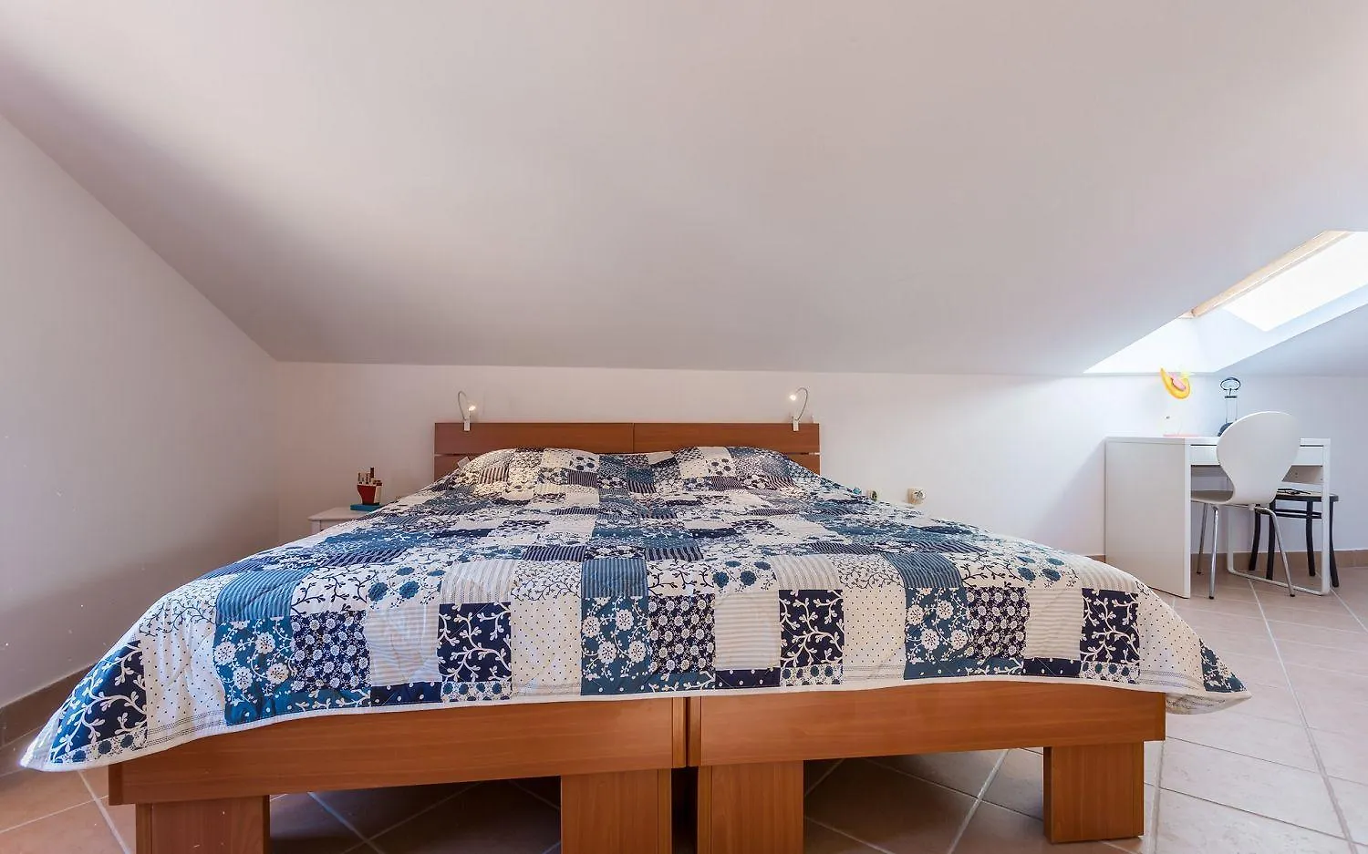 Apartment Nur 200 Meter Zum Tollen Strand In Baska